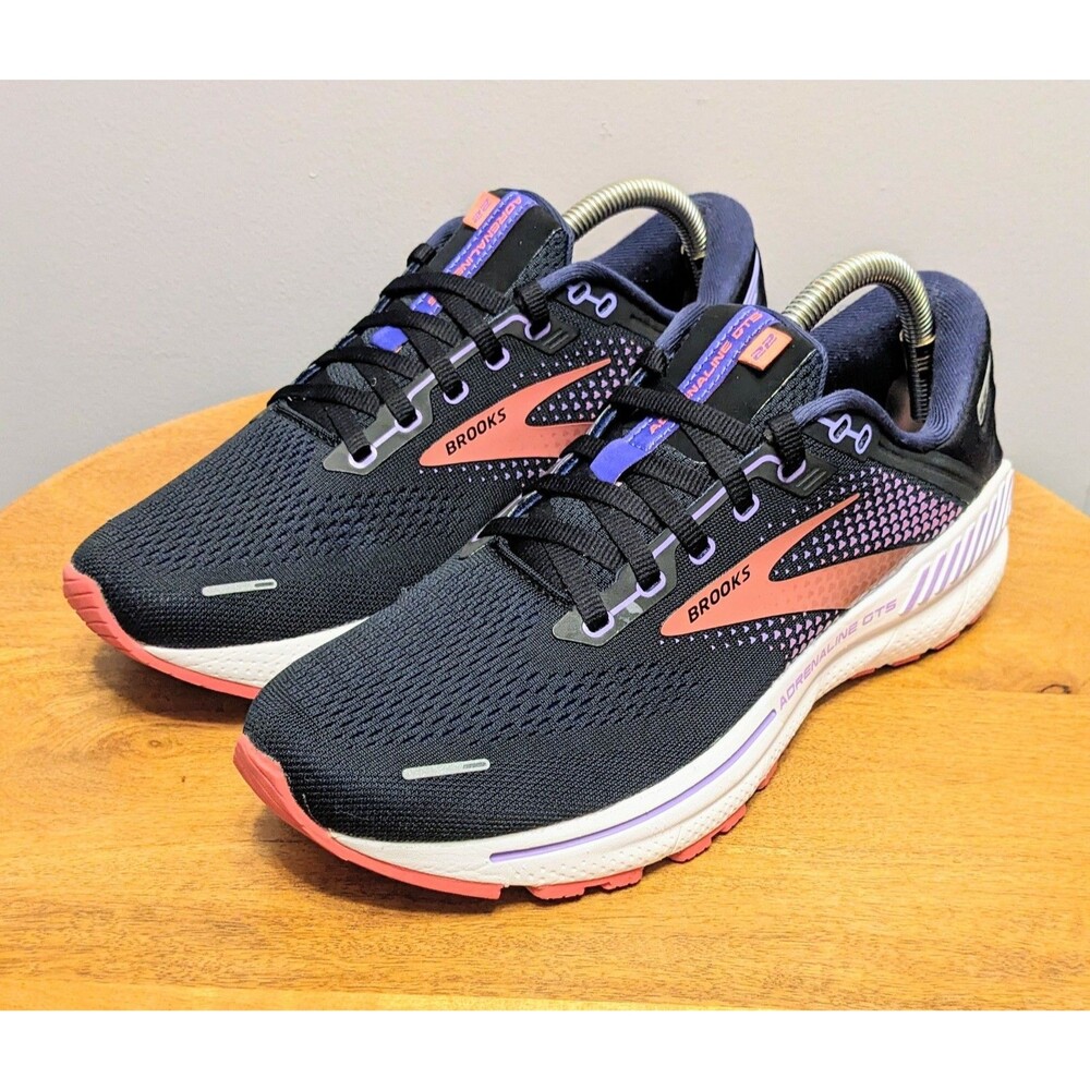 Brooks Women's 10 B Adrenaline GTS 22 Running Shoe Black 1203531B080 Defect
